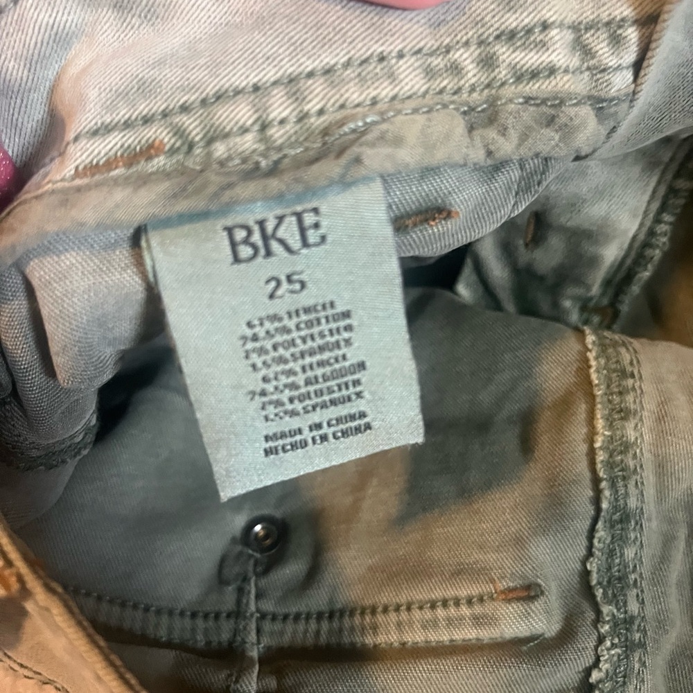 BKE Comfy Olive Green Women's Shorts - Picture 5 of 5
